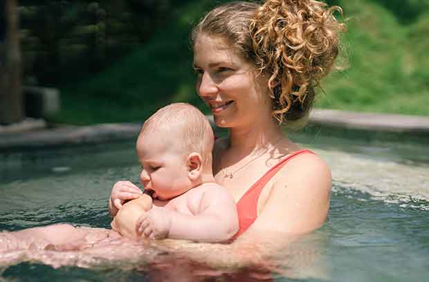 Veilig zwemmen met je baby